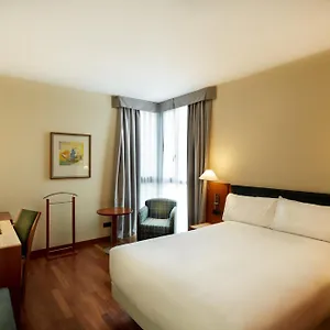 nh-cornella.catalonia-hotels.com/