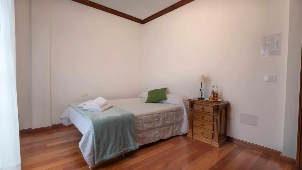 Canary Bio Hostel Tenerife Los Realejos İspanya